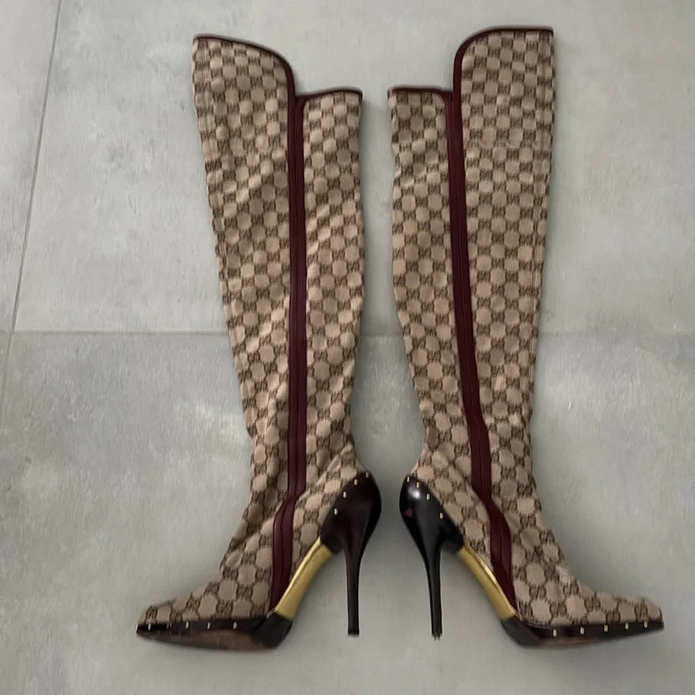 GUCCI GG Canvas TOM FORD โค๏ธ๐ Boots Size 9 **ICONIC OTK Monogram Stiletto Heels - Picture 11 of 15